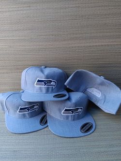Canvas Snapbacks