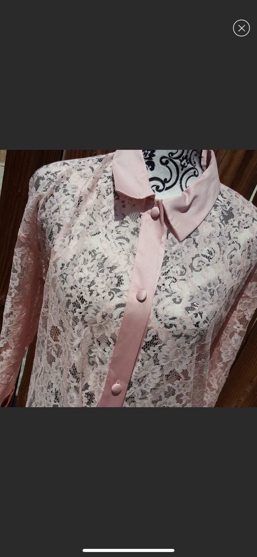 VS lace nightgown night shirt shortie Fabric covered buttons , lace front Length 33 Chest 52 Sleeve 15
