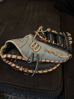 A2000 First Baseman glove Louisville 2 piece Andy Purcell slow pitch softball bat