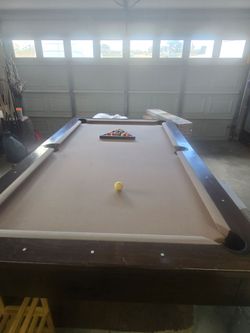 🎱 Pool Table Package – Complete Set – Ready to Play! 🎱
💰 Asking Price: $1500.00 OBO