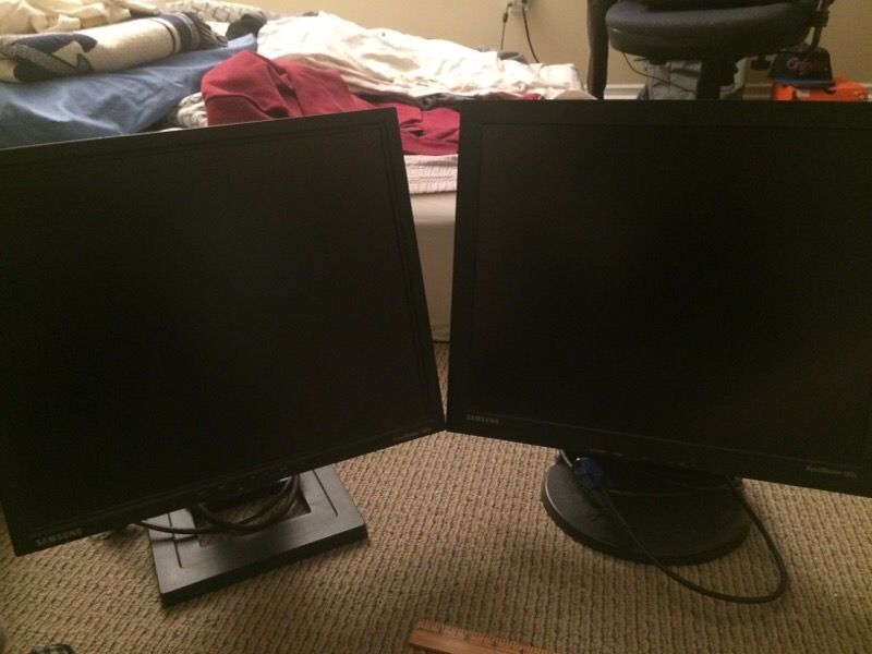 Samsung 12x15 inch monitor