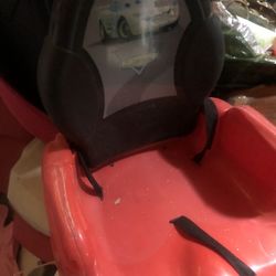 Una Silla Pequeña de dibujo de el hombre araña 