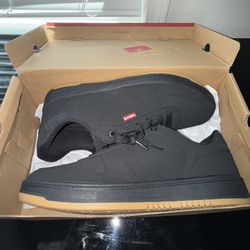 Levi Sneakers Men’s Size 9