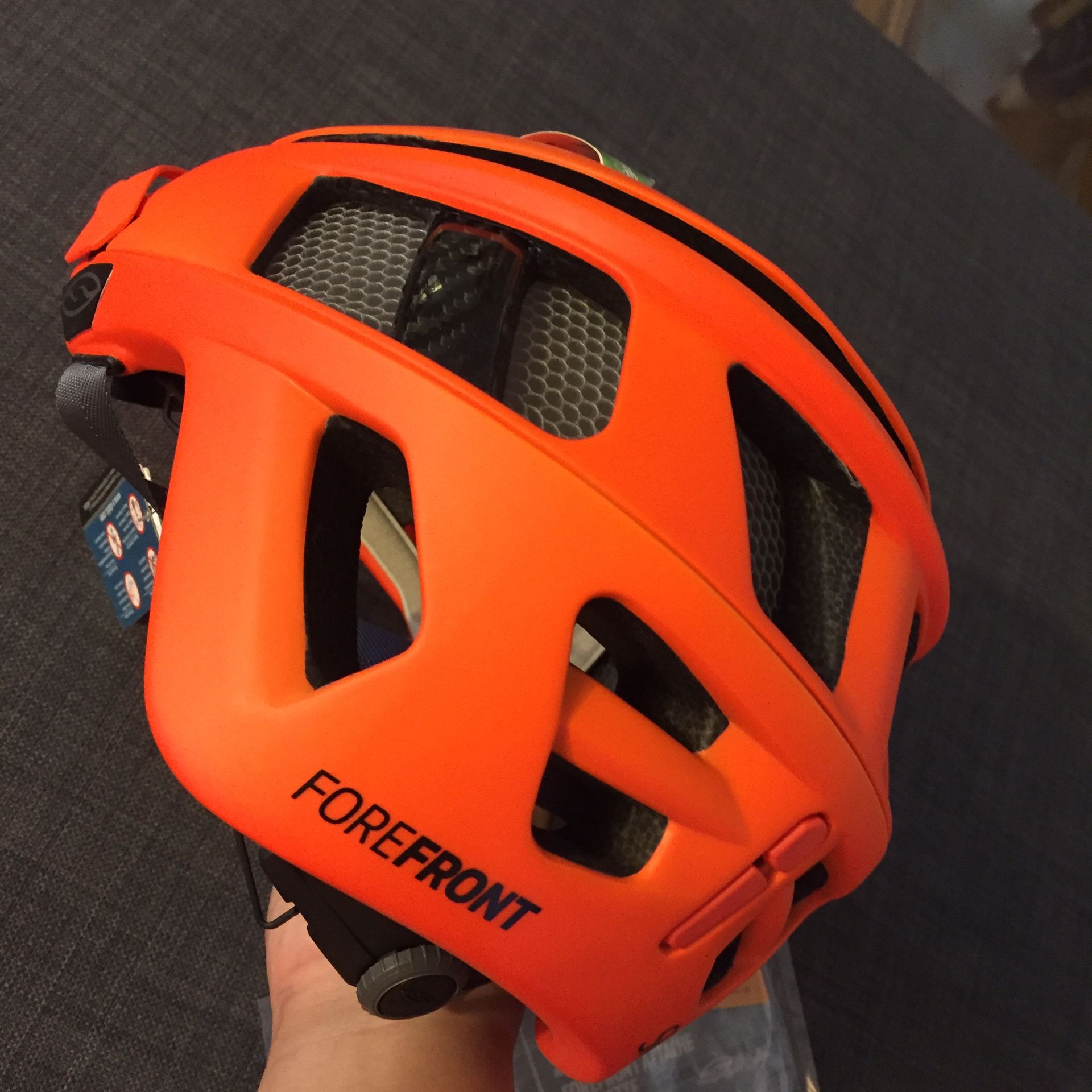 smith forefront mips helmet matte neon orange large 3 Mountain Bike Thunder Mountain Bikes Whether on the morning commute or a long weekend club ride Product Display 2023 Smith Forefront