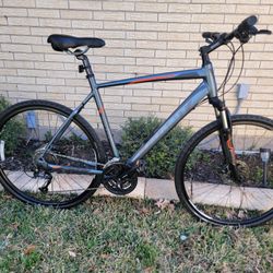 Giant Roam Hybrid Bike 