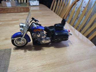 Chopper metal and plastic 13"X4"X8" in Great Shape