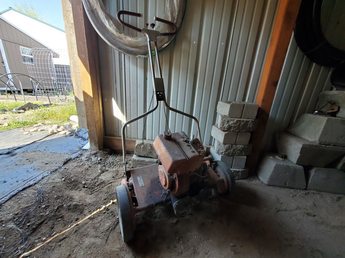 Vintage Toro Sportman 21" Reel Lawnmower - Needs REPAIR/RESTORATION