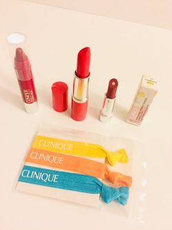 3 Brand new clinique lipsticks bundle makeup lot