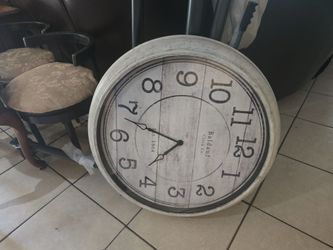 Wall clock
