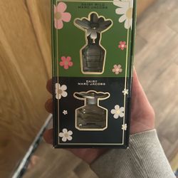 Marc Jacobs Fragrances Mini Daisy Duo Perfume Gift Duo Set