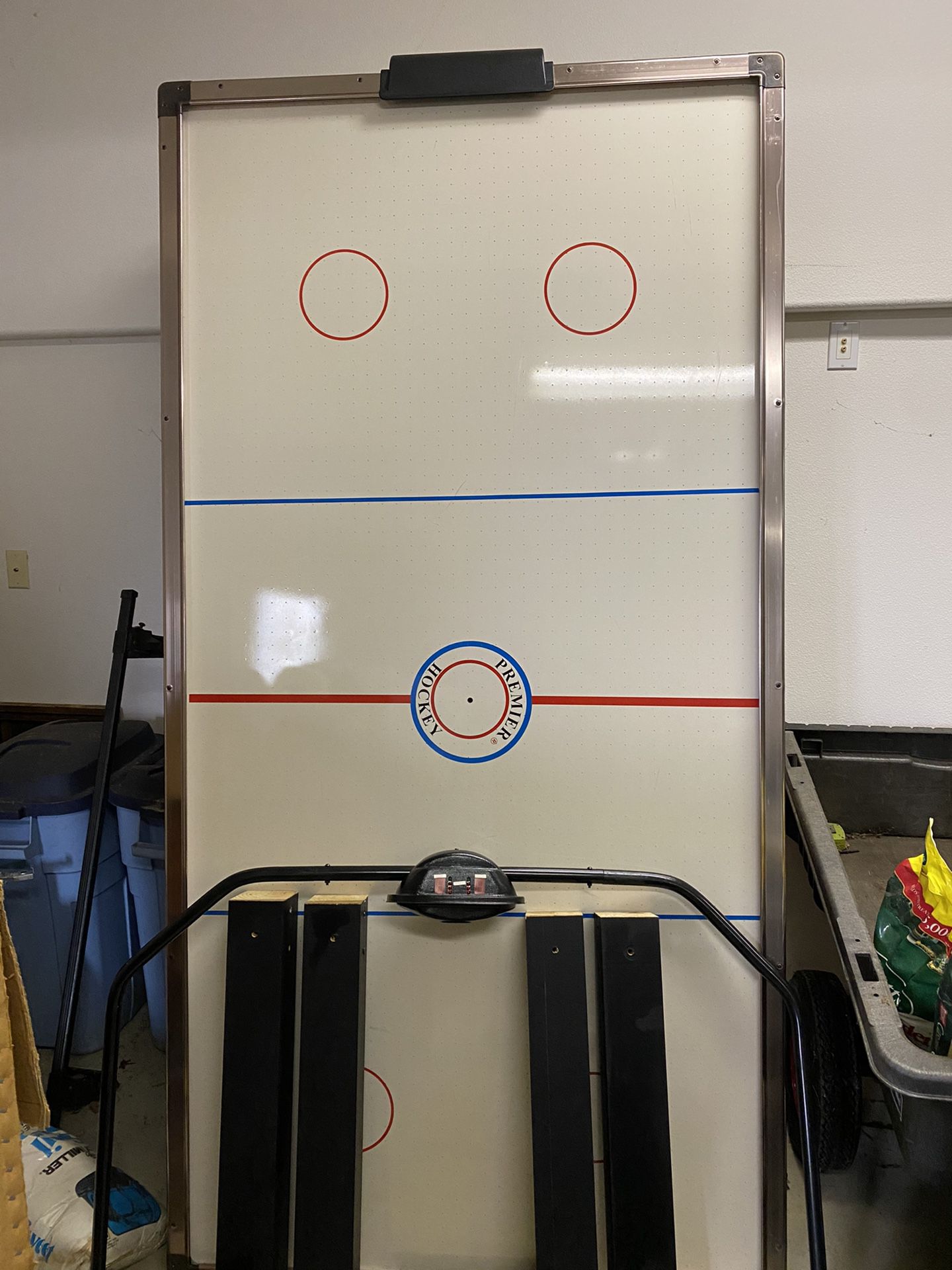 REAL Arcade Quality Air Hockey Table in Great Condition!