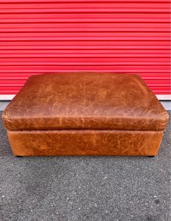 Authentic Restoration Hardware English Classic Leather Ottoman⚡️