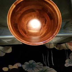 Beautiful Walnut Wood Bowl 