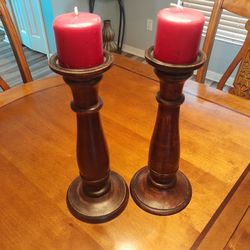 Kirkland's Wood Candle Pillars/Holders Set