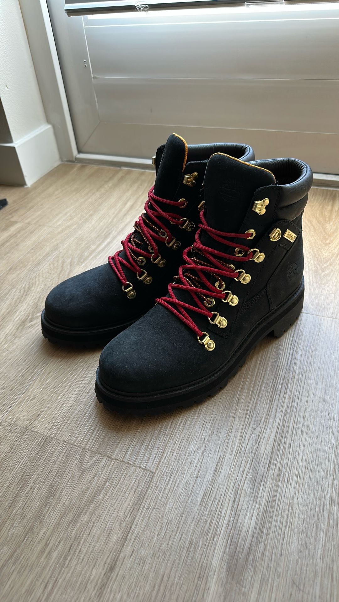 Timberland Boots Waterproof (Black/Gold/Red)