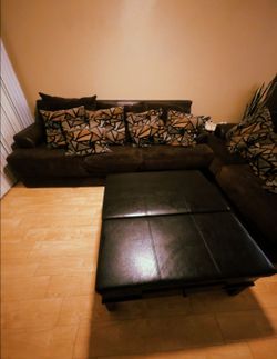 Couch set and coffee table