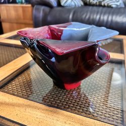 Stunning Vintage Signed Handkerchief Studio Art Glass