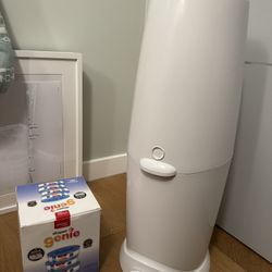 Diaper Genie Elite With 4 Refills