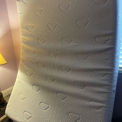 Queen Size Puffy MATTRESS