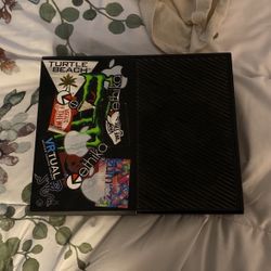 xbox one all cables and a  controller OBO or trade 