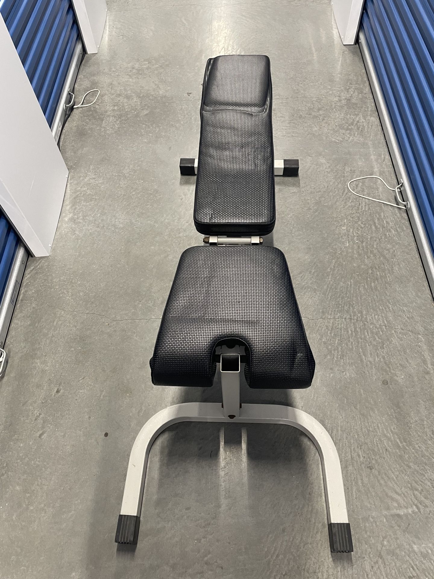 Weight Lifting Bench