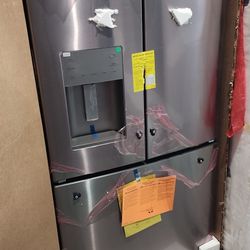 New 33" Counter-Depth French Door Refrigerator 
