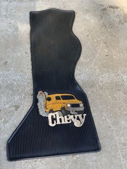 Vintage shorty Chevy van mats