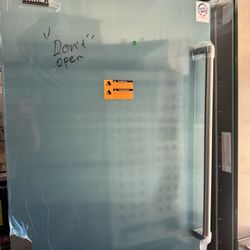 VIKING. BUILT—IN—BOTTOM. FREEZER. REFRIGERATOR. 36”