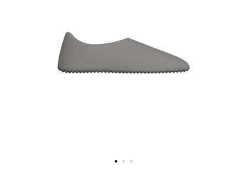 Yeezy SL-01 Size 7 Slip On Shoe