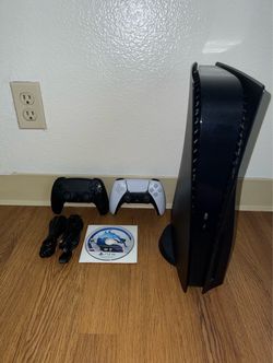 PlayStation 5 (Disc) Console Bundle