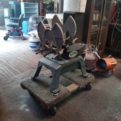 Paint Shaker Mirical Retails For $4800.00 Sell For 500.00