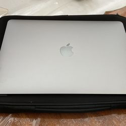 MacBook Pro 13”