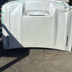2018 Chevrolet Silverado 2500 Hood 