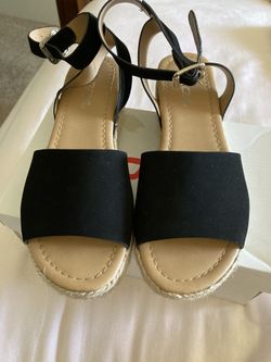 Girls Shoes Size 4