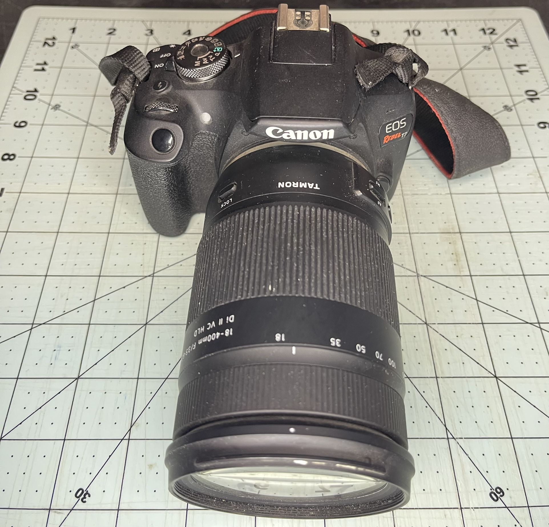 Canon Rebel T7