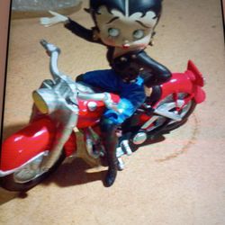BETTY BOOP ON MOTORCYCLE  VINTAGE COLLECTIBLE