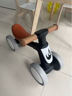 Kids Balance Bike Toddler Tricycle | No Pedals | Black & Brown