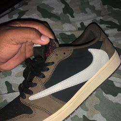 Travis Scott Low Mocha Size 13 