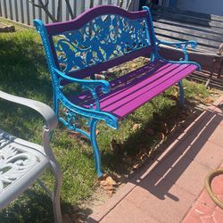 Heavy duty, classic bench