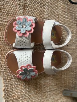Baby girl shoes 5c-7c