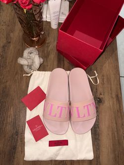 💕💋Valentino Garavani VLTN Slide Sandals
