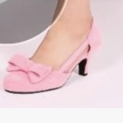 PINK SLIP ON LOW HEELS SHOES W/ BOW