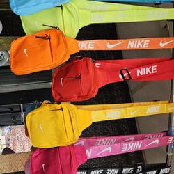 Nike Cross Body Bags