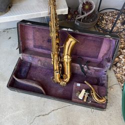 Vintage MARTIN LOW PITCH SAXOPHONE tenor 1920.SELKHART IN CASE