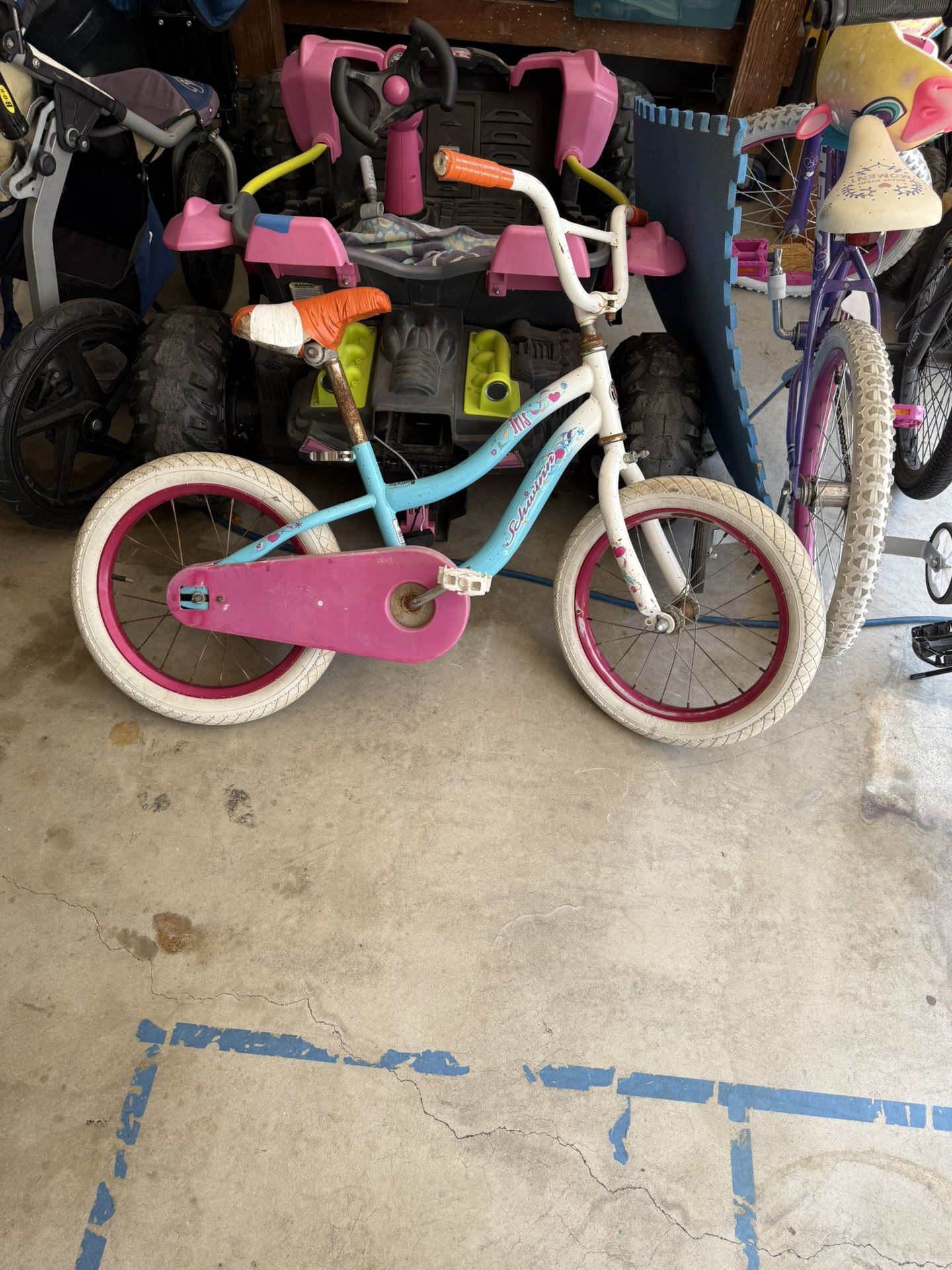 Girls bike for free