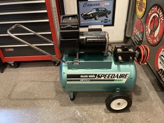 Air Compressor SPEEDAIRE 11 Gallon. Made In USA