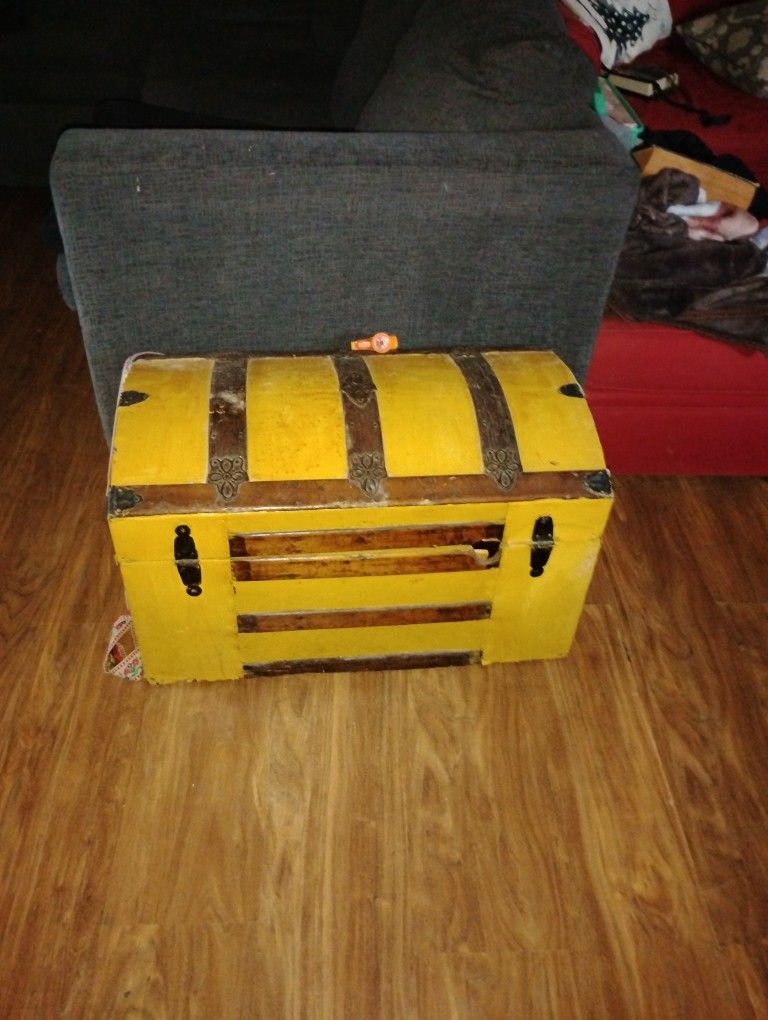 Antique Vintage Chest