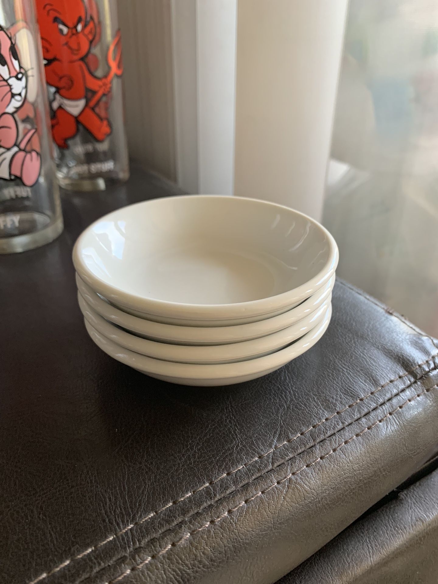 saucers & plates