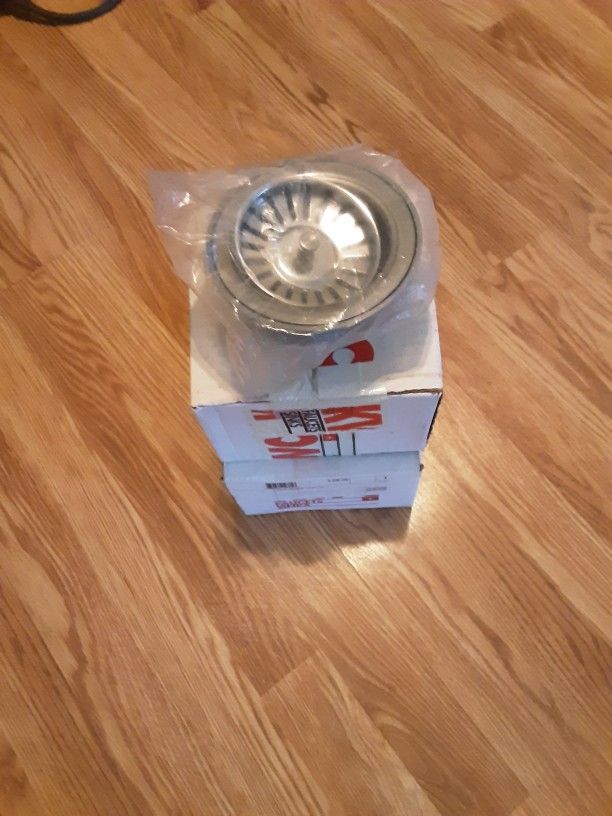 2 Box Sinks Faucets Brand New Each $5