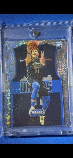 2018-19 Panini Threads - Rookies Statement Jersey Luka Dončić #181 Dazzle (RC) $105